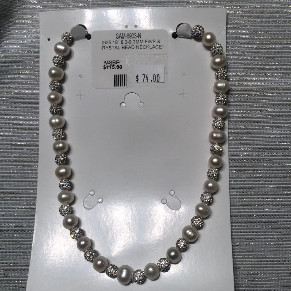 Genuine pearl necklace